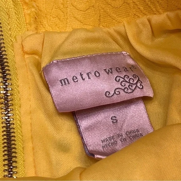 METRO Wear Women’s Yellow Diamond Mesh Pleated Flowy Modern A Line Skirt, Size S - Picture 6 of 13